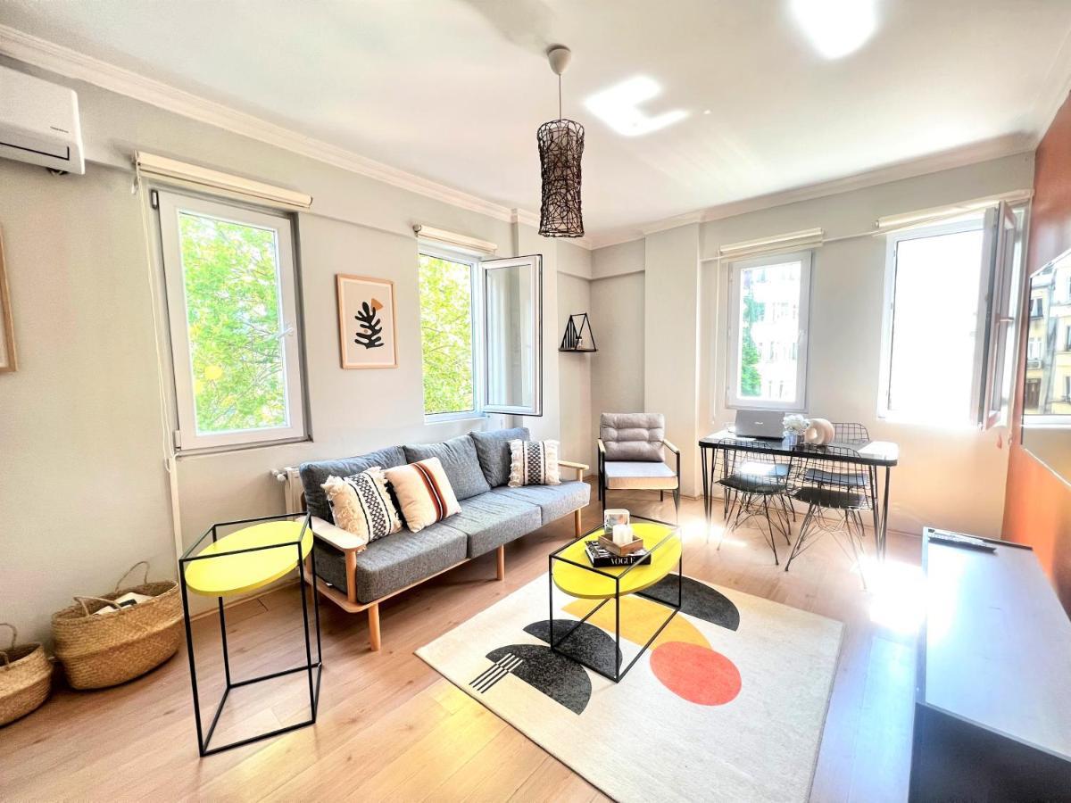 Wonder Homes- Cozy Flat, 2Br, Terrace, Cihangir, Frz3 Istanbul Ngoại thất bức ảnh