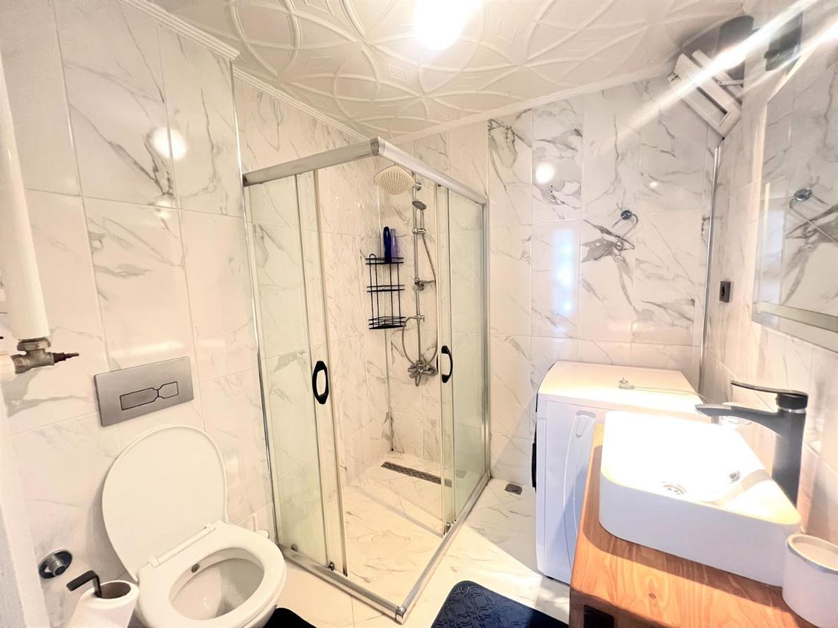 Wonder Homes- Cozy Flat, 2Br, Terrace, Cihangir, Frz3 Istanbul Ngoại thất bức ảnh