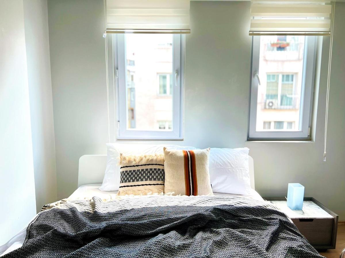 Wonder Homes- Cozy Flat, 2Br, Terrace, Cihangir, Frz3 Istanbul Ngoại thất bức ảnh